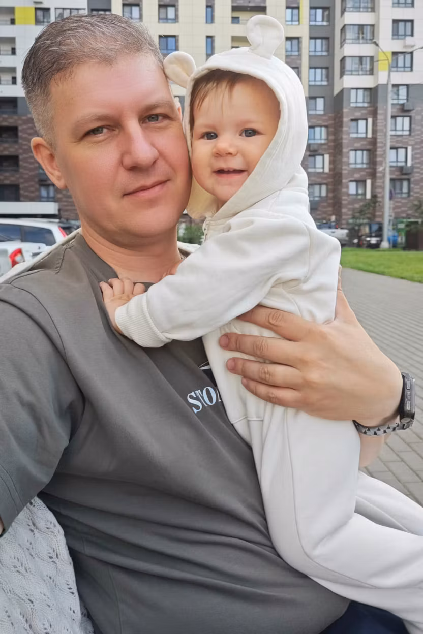 Роман Курушин – Профессионально отретушировать портрет мужчины: выровнять текстуру кожи лица, сделать её более гладкой и здоровой, уб…