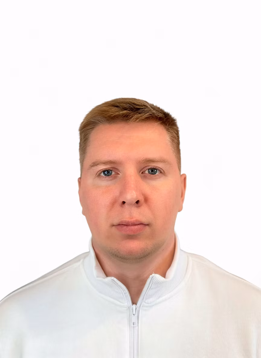 Артур Хобенский – Using the provided edited passport-style image of a man, make the right ear (as seen in the photo, the subject's righ…